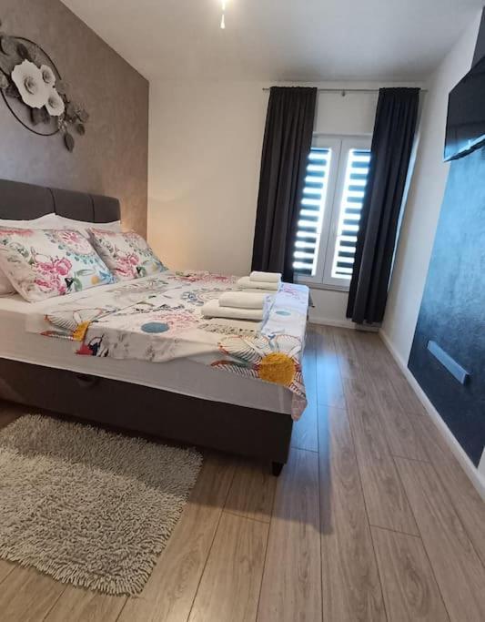 Holiday&Suite Klanac Вир Екстер'єр фото