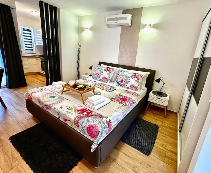 Holiday&Suite Klanac Вир Екстер'єр фото