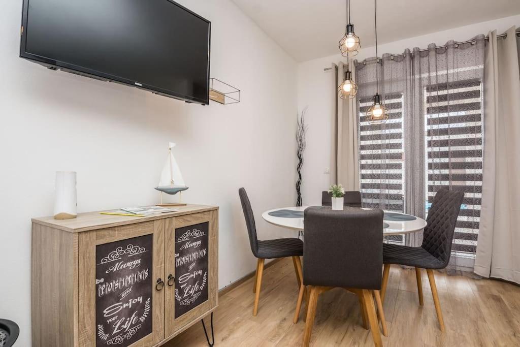 Holiday&Suite Klanac Вир Екстер'єр фото